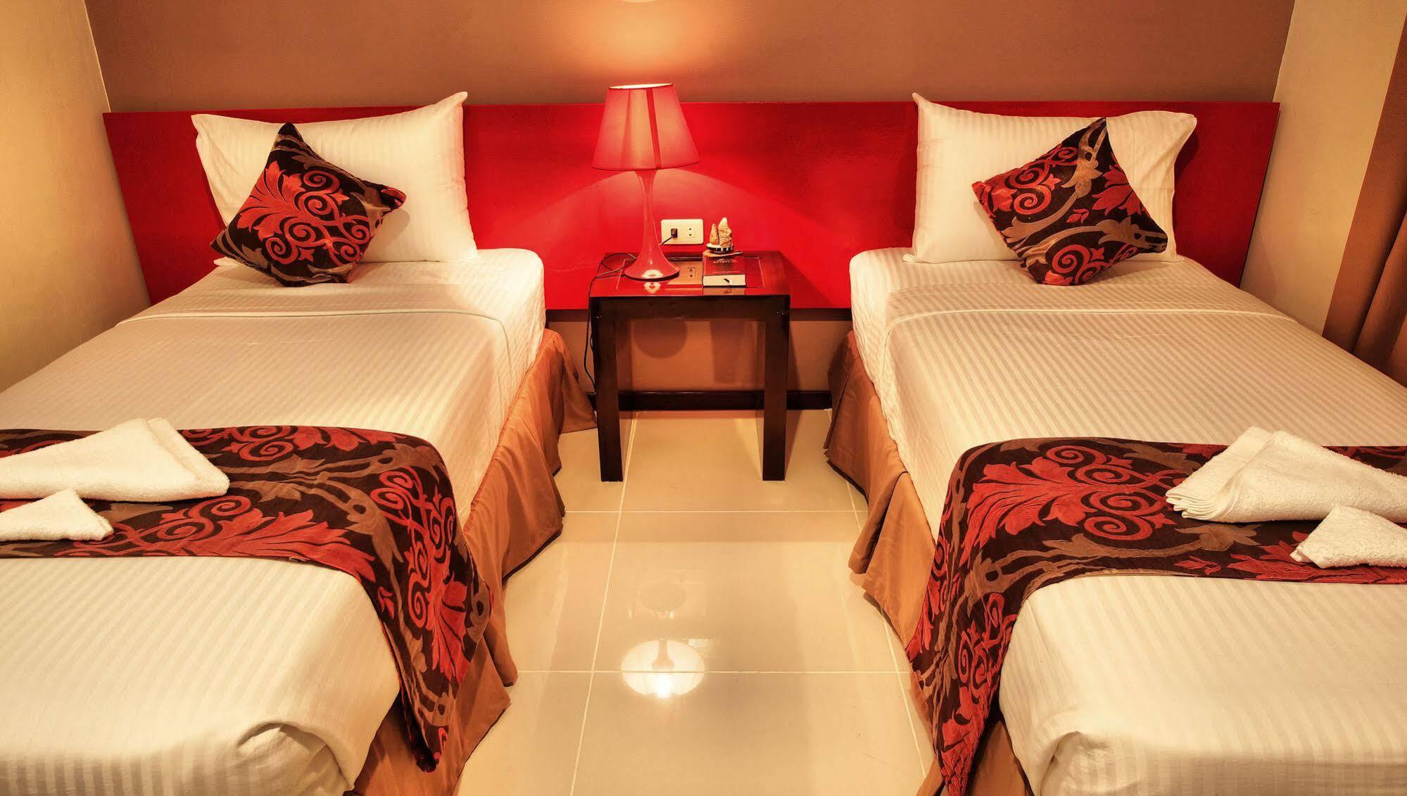 Big Daddy Hotel And Convention Center Butuan City Extérieur photo