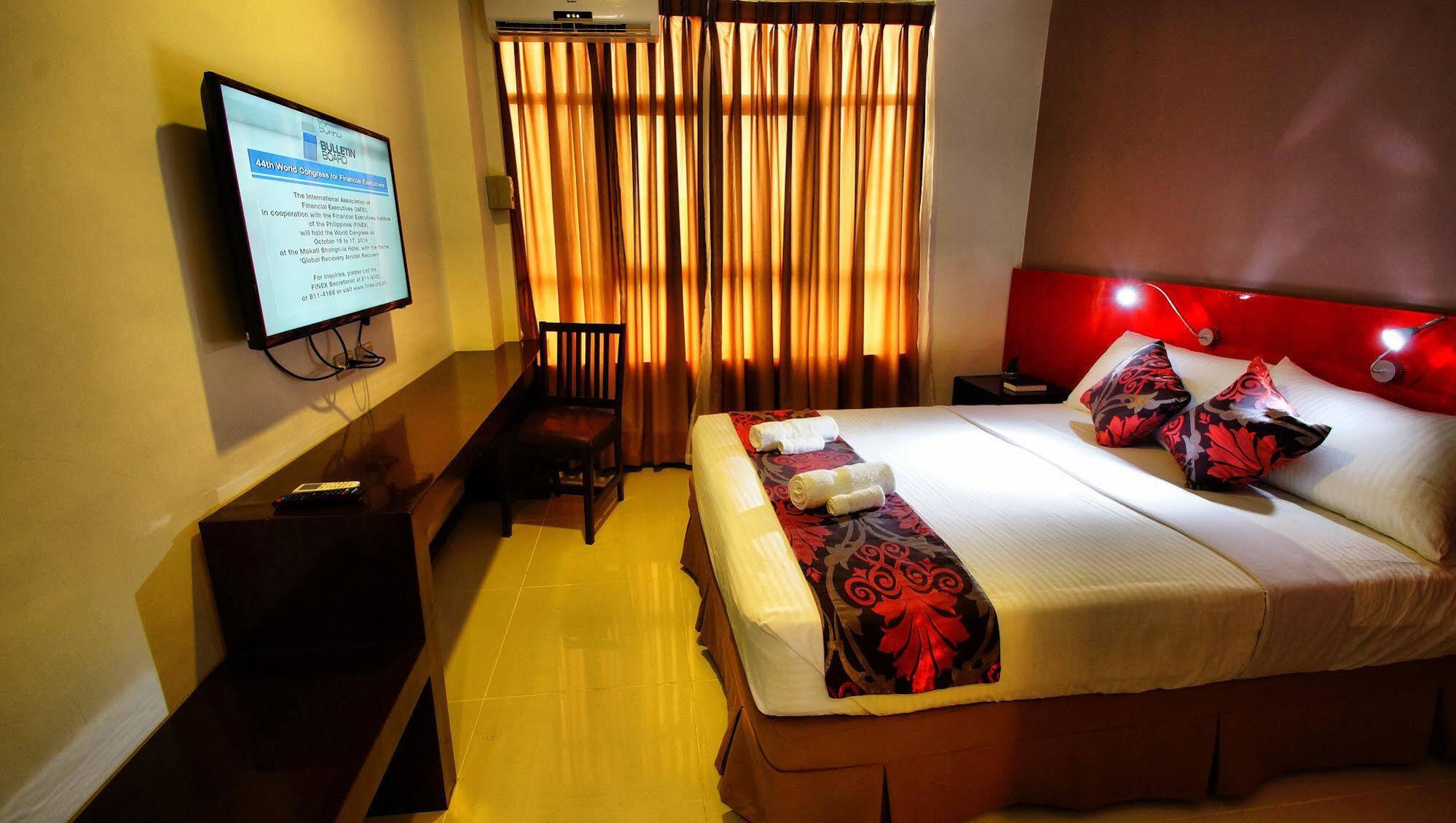 Big Daddy Hotel And Convention Center Butuan City Extérieur photo