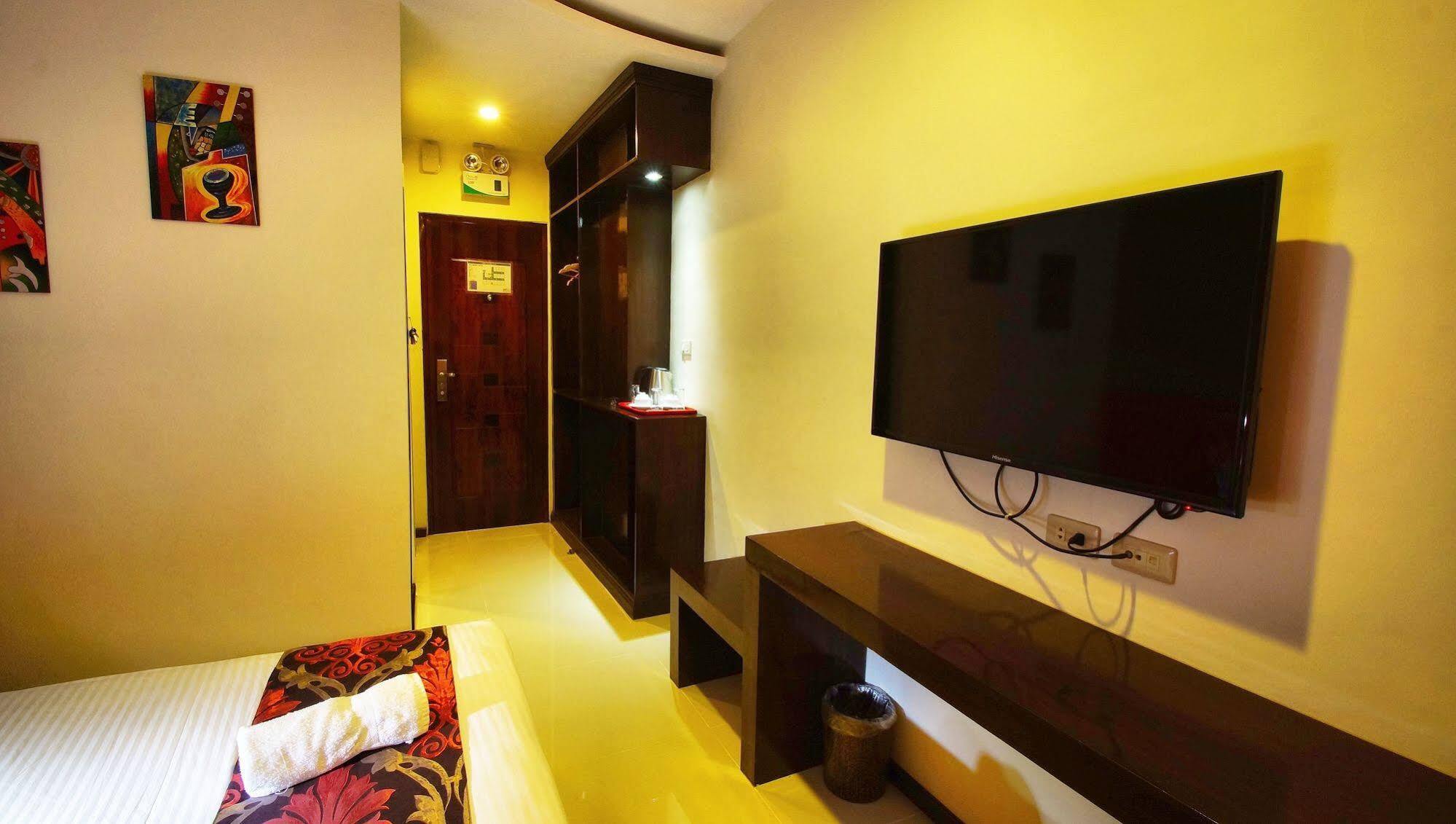 Big Daddy Hotel And Convention Center Butuan City Extérieur photo